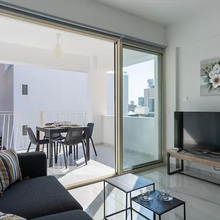 Rosemont - Stylish W Balcony In Διαμέρισμα *