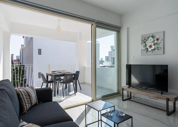 Rosemont - Stylish W Balcony In Apartmán *